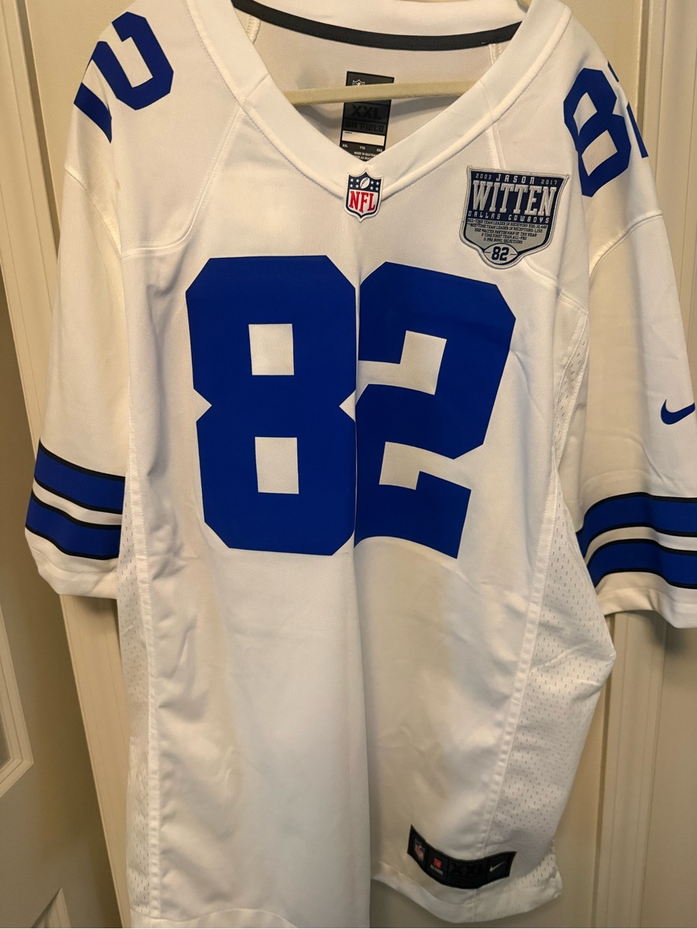 NFL Witten jersey